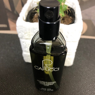R de CAPUCCI アールド カプチ オードトワレ 30ml 香水の画像