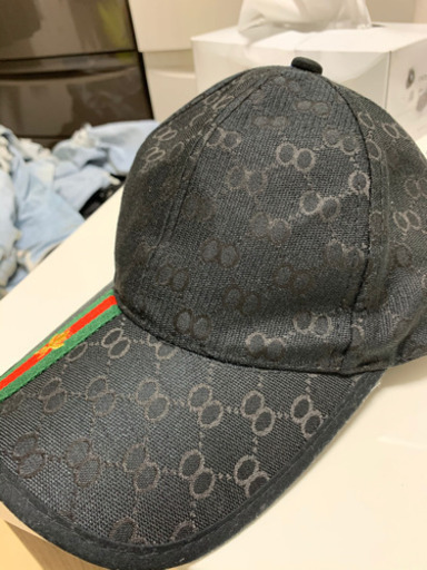 GUCCI 帽子　黒　値下げ相談受け付けます！