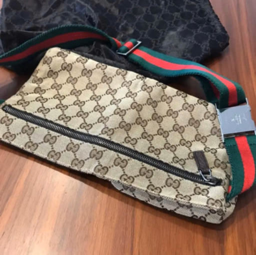 GUCCI グッチ ショルダーバッグ
