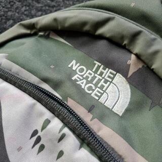 NORTH FACE子供用リュックの画像