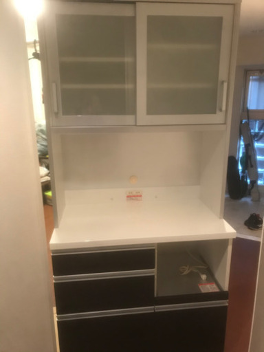 高橋木工所　食器棚