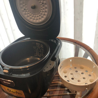 アイリスオーヤマ 炊飯器 2019年製の画像