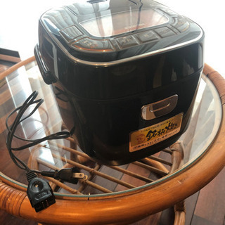 アイリスオーヤマ 炊飯器 2019年製