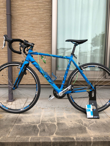 ロードバイク　シクロクロスバイク