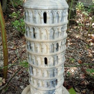 【無料】イタリア：ピサの斜塔のオブジェ