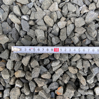 砕石　25kg