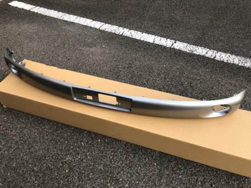 【新品】スズキクロスビー　バンパーガーニッシュ　リア