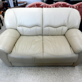 ニトリ ライトベージュ 合皮 2.5人掛けソファ 楽天市場】コンパクトポケットコイルカウチソファ (合成皮革) ニトリ