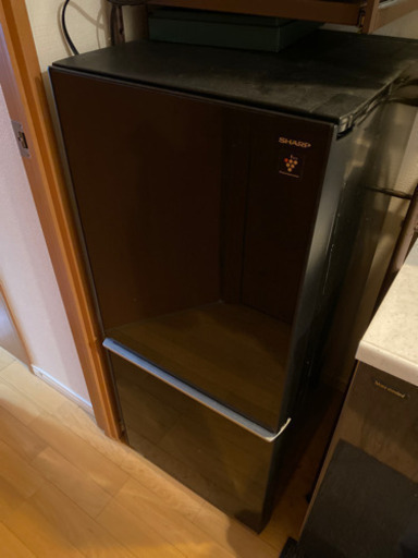 シャープ冷蔵庫137L