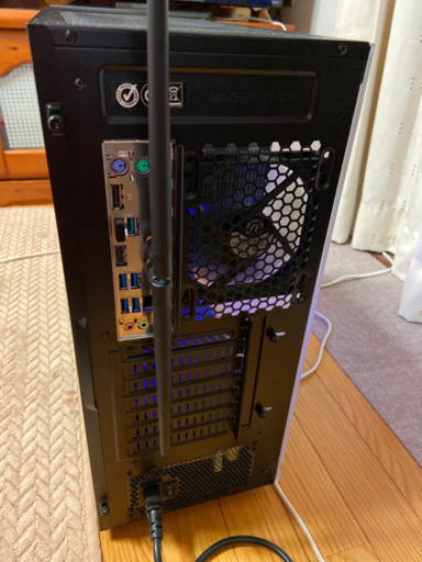 【新品美品】core i 5 16GB デスクトップパソコン売ります。