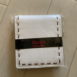 Hanes  ヘインズ  財布  新品　ホワイト