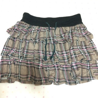 チェックスカート