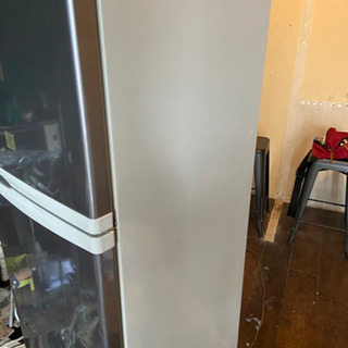 冷蔵庫　DAEWOO 227L 2009年製の画像