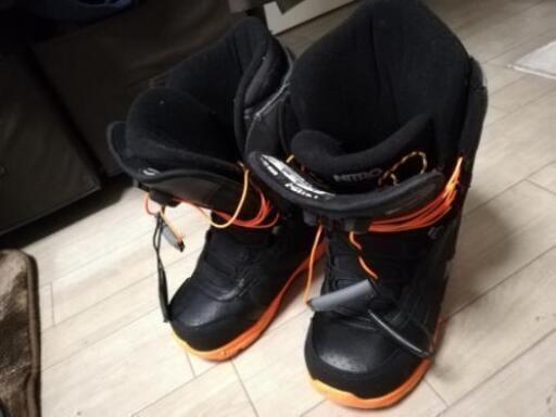 スノーボード　シューズ