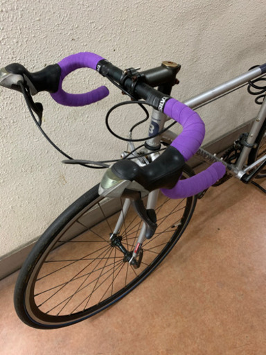 ロードバイク　700×25C 