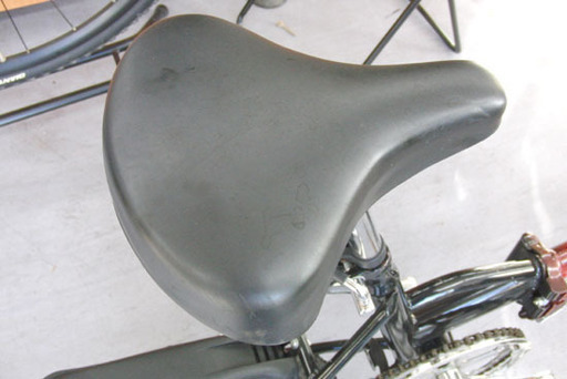 折りたたみ自転車 14インチ 説明書付き 黒×赤 ライトなし 変速なし アウトドア