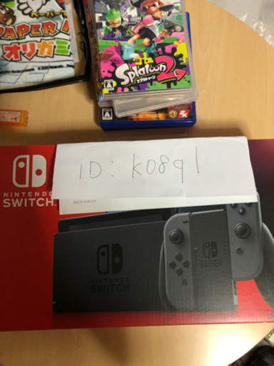 nintendo  swich ニンテンドースイッチ　新型　中古　美品
