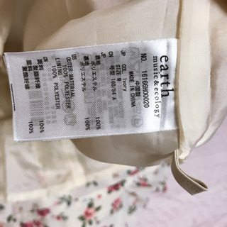 花柄ワンピース