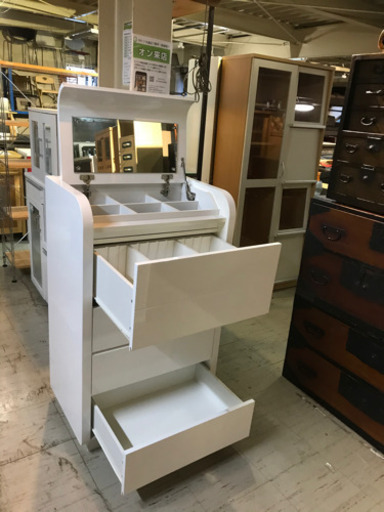 JF00738 ジュエリーボックス付き チェスト4段