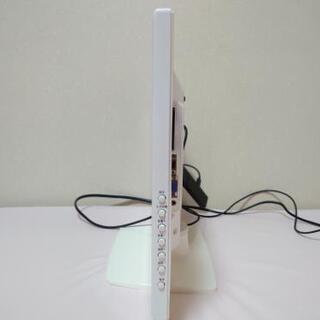 液晶テレビ BLUEDOT 白の画像