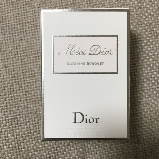CHRISTIAN DIOR ブルーミングブーケ