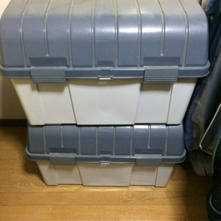プラスチック製収納ボックス 1個　大型の画像