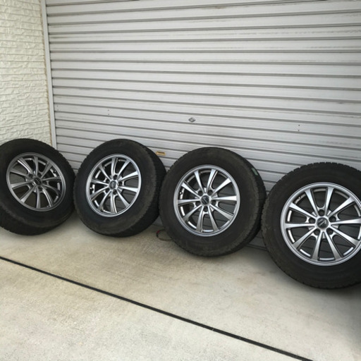 引き取り先決まりました　16インチ アルミホイール　スタッドレス　山あり