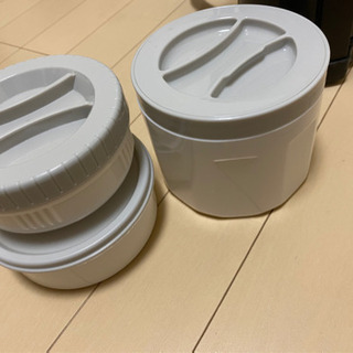 保温の弁当箱　ランチボックス　ピクニックバスケットの画像