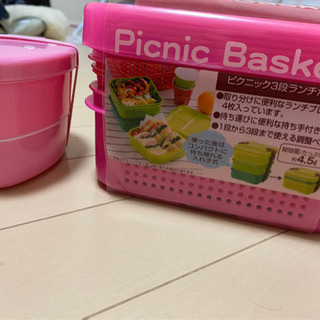 保温の弁当箱　ランチボックス　ピクニックバスケットの画像