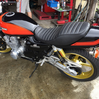 ゼファー400 セミレストアの画像
