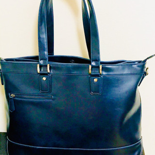 安価でほぼ新品！ お洒落なメンズ ビジネストートバッグ  サーク...