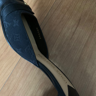 正規品VUITTON 美品 ヒール35 1/2の画像