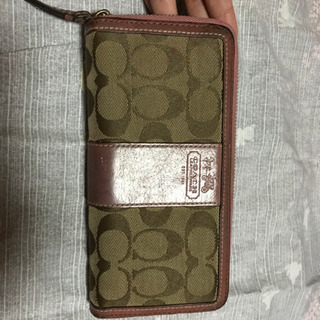 coach 長財布の画像
