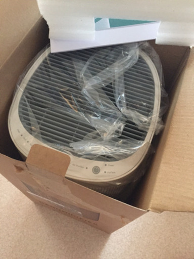 【新品未使用】空気清浄機 除湿機 1台2役 省エネ 静音 PM2.5 花粉 殺菌99.9%除去 脱臭 空気清浄器 適用面積10畳 HEPAフィルター