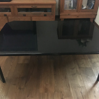 テーブル　　中古　あげます