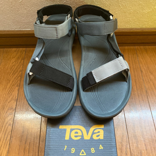 【未使用レア！】Beams別注 Teva Hurricane クレイジーパターン