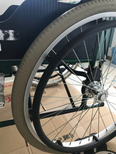 車椅子★屋内のみ使用　