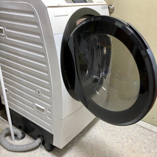 ドラム式洗濯乾燥機の画像