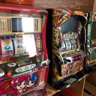 スロット　3台セット＋棚＋イス（2脚）