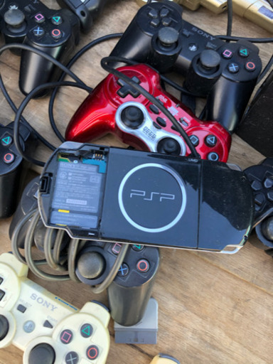 PS3  PSP 任天堂WII など！大量にあります。
