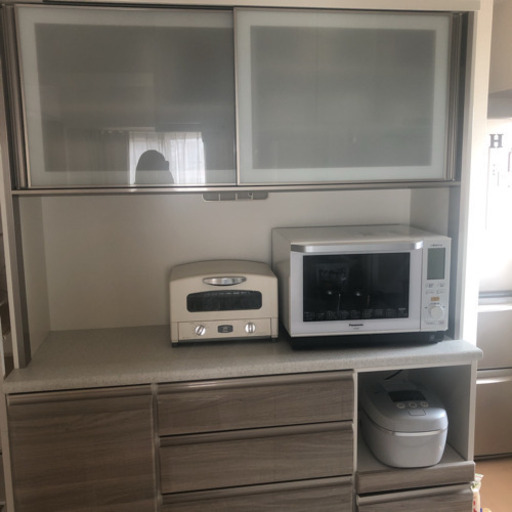 9/5まで超美品10万で購入2018年ニトリ食器棚