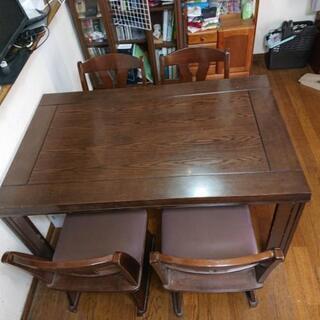 期間限定！ダイニングテーブル、こたつ式、差し上げます。