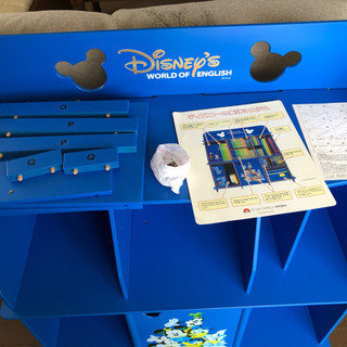 ディズニー　DWE本箱　おもちゃ箱　収納棚の画像