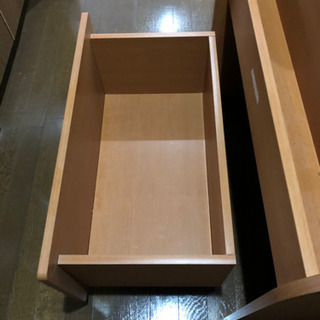 子供部屋に！絵本とおもちゃ収納の画像
