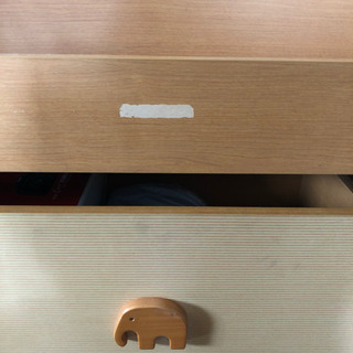 子供部屋に！絵本とおもちゃ収納の画像