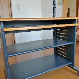 【譲渡先が決まりました】パソコン用デスクの画像