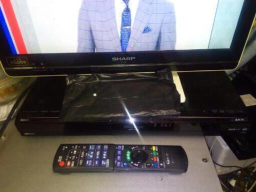 Panasonic パナソニック　ディーガ DVDレコーダー DMR-XE100