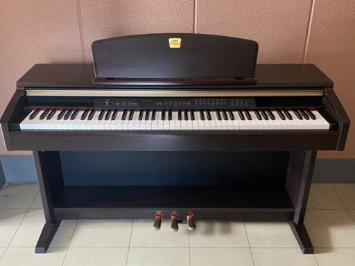 【購入者様決定！】【お買い得良品】【お届け無料有り】★電子ピアノ★ YAMAHA Clavinova CLP 130