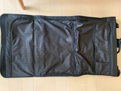 TUMI トゥミ　ガーメントバッグ