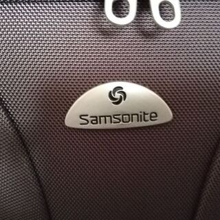 【最終値下げ】スーツケースの画像